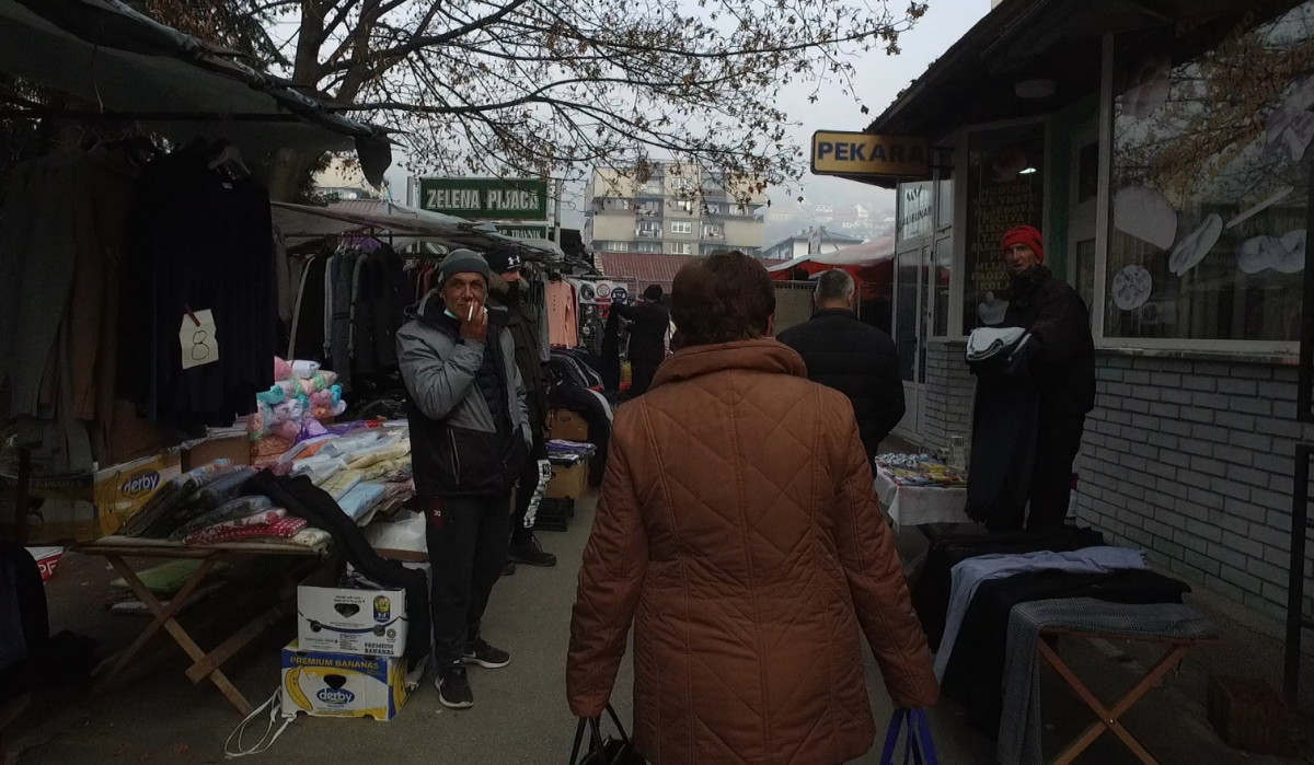 Zelena pijaca/ Pazarni četvrtak u Travniku gubi čar?
