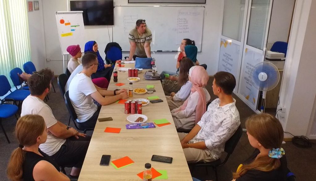 (VIDEO) Život iz perspektive mladih