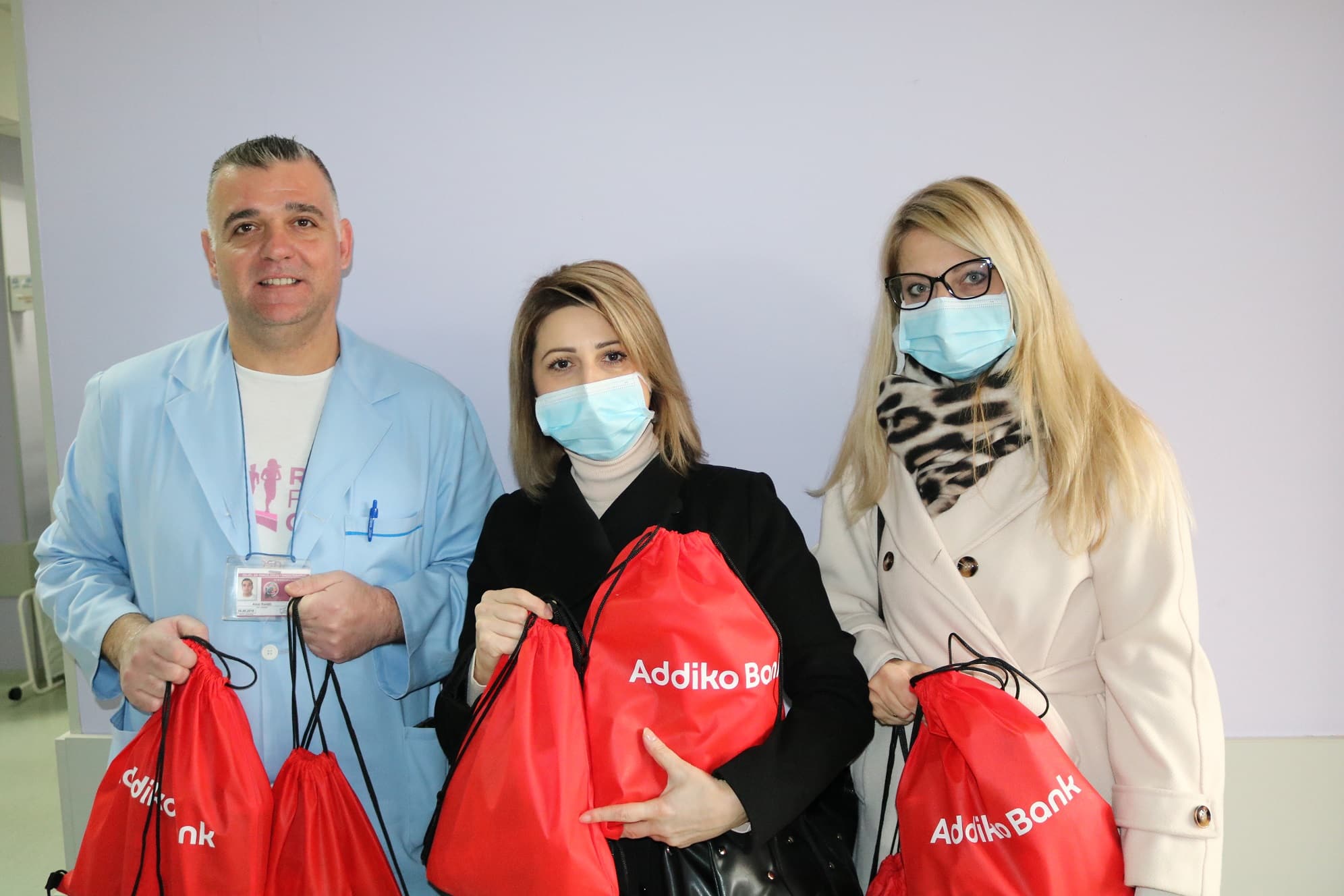 Higijenski paketi za ležeće pacijente onkološke klinike u Zenici povodom Međunarodnog dana borbe protiv raka