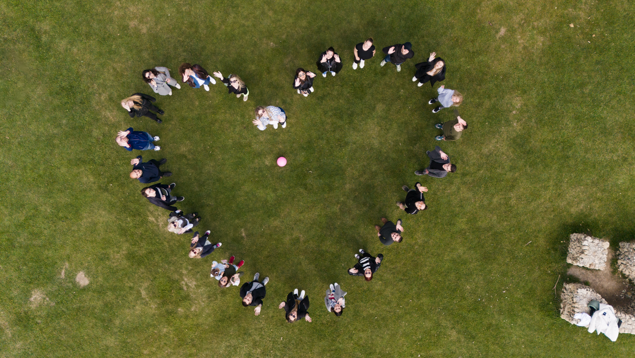 Mladi iz BiH i Srbije zajedno u posjeti uspješnim poduzetnicima