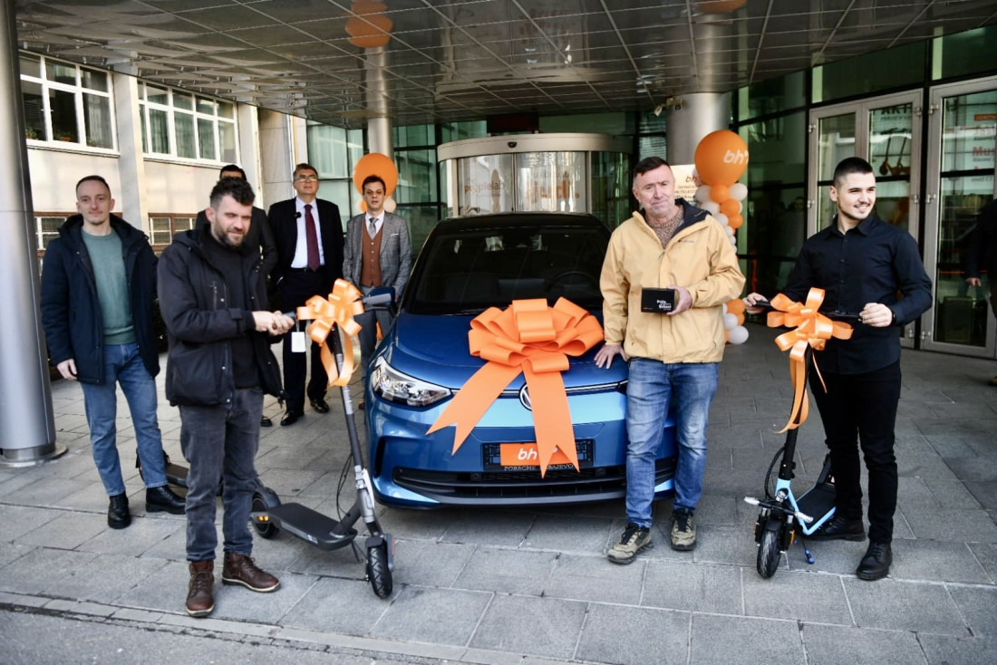 Završena nagradna igra BH Telecoma “E-račun aktiviraj, električni auto parkiraj!” – Glavna nagrada stigla u Travnik!